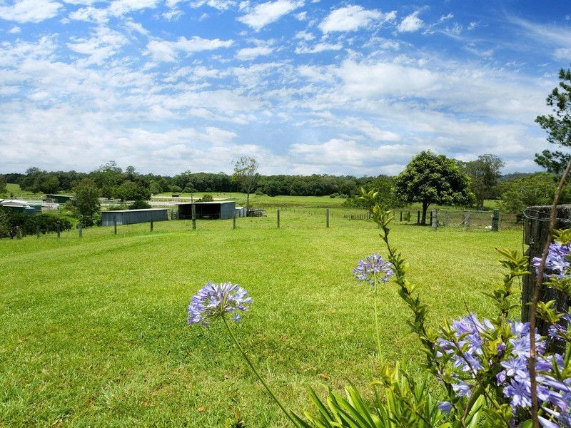 605 Glenview Road, Mooloolah Valley QLD 4553