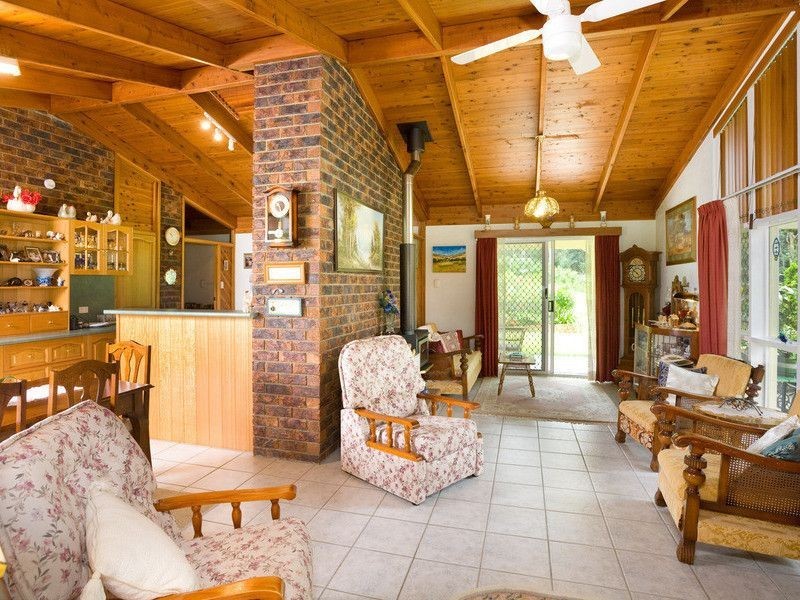 605 Glenview Road, Mooloolah Valley QLD 4553