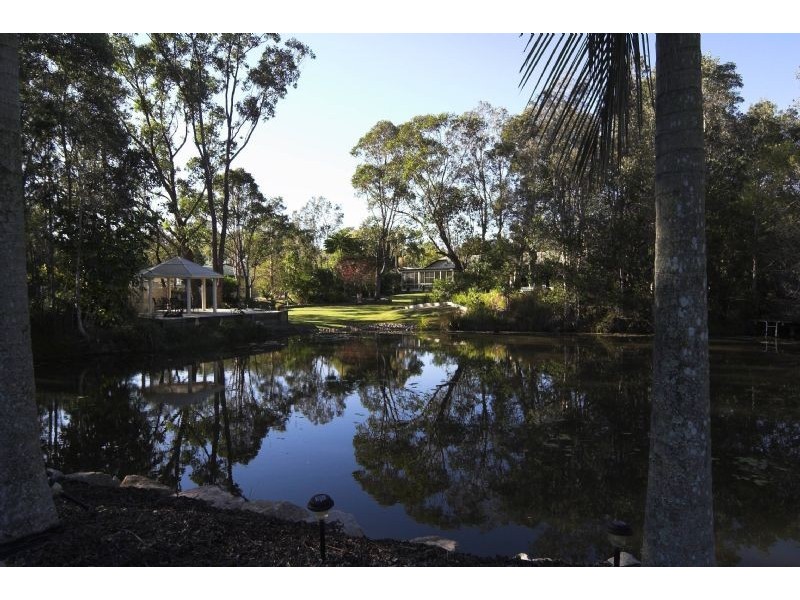 17 Rivers Road, Glass House Mountains QLD 4518