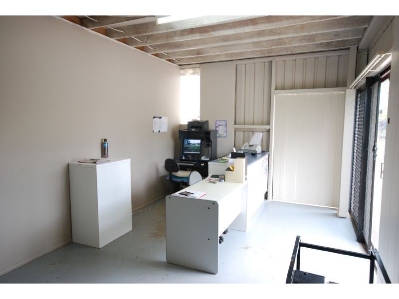 11 Dyer Street, Landsborough QLD 4550