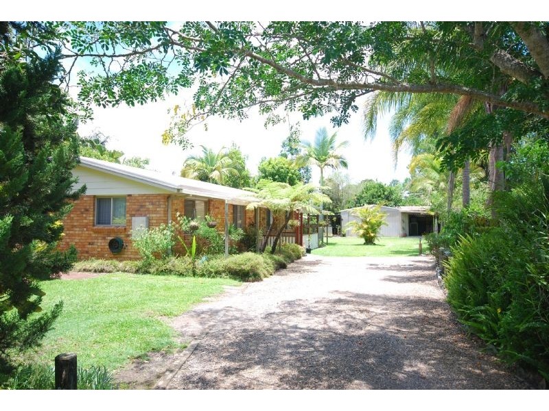 12 Montrose Street, Beerwah QLD 4519