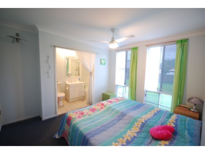 33 Hardwood road, Landsborough QLD 4550