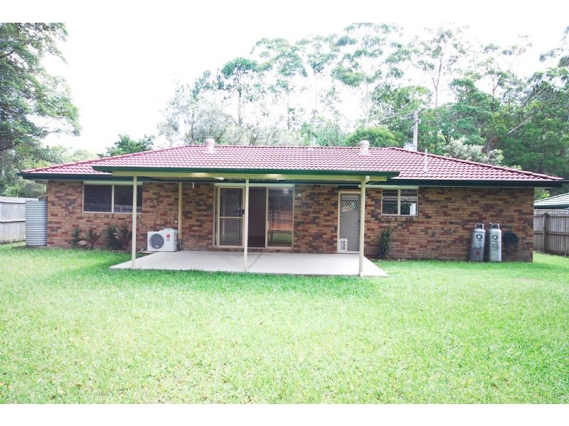 25 Cunningham Avenue, Landsborough QLD 4550