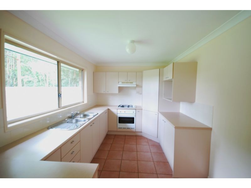 25 Cunningham Avenue, Landsborough QLD 4550