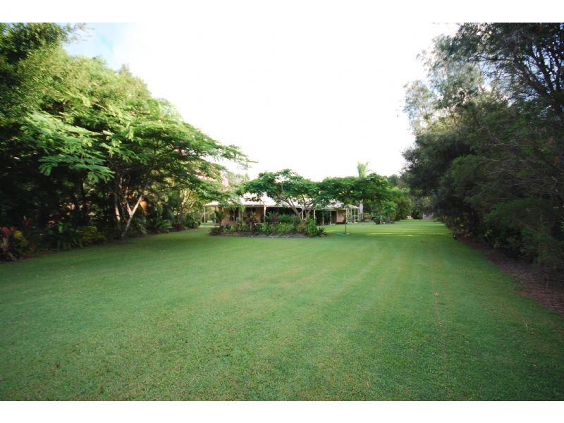68 Mountain Vista Drive, Glass House Mountains QLD 4518