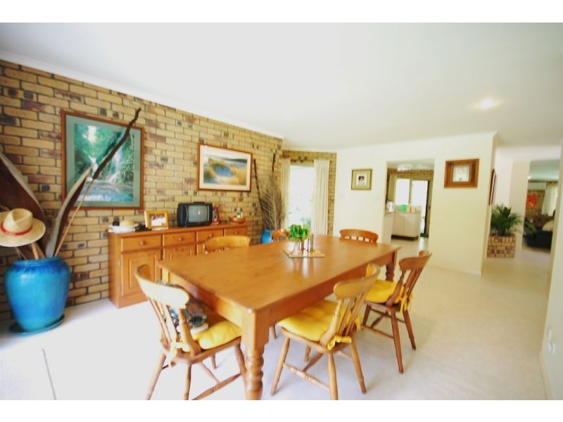 68 Mountain Vista Drive, Glass House Mountains QLD 4518