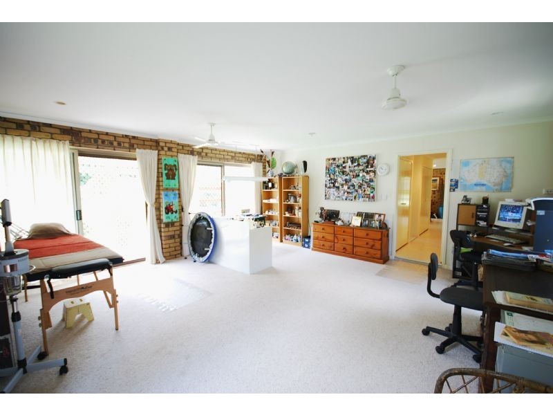 68 Mountain Vista Drive, Glass House Mountains QLD 4518