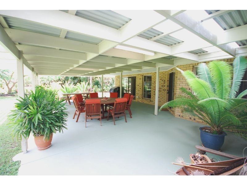 68 Mountain Vista Drive, Glass House Mountains QLD 4518