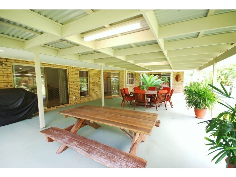 68 Mountain Vista Drive, Glass House Mountains QLD 4518