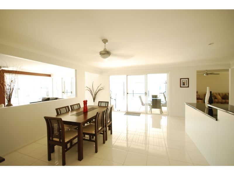 9 Santa Ana Court, Beerwah QLD 4519