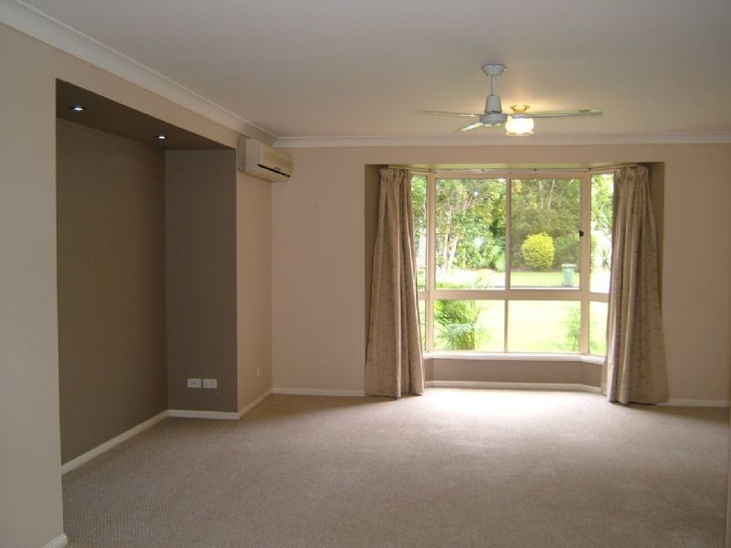 5 Eric Court, Mooloolah Valley QLD 4553