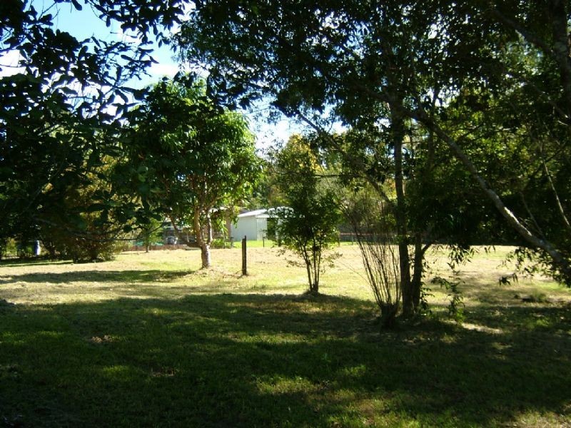 5 Eric Court, Mooloolah Valley QLD 4553