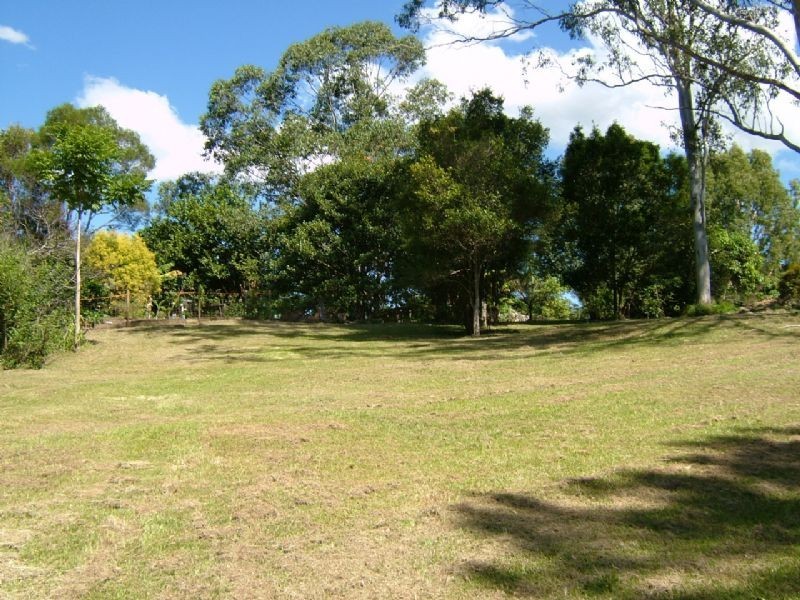5 Eric Court, Mooloolah Valley QLD 4553