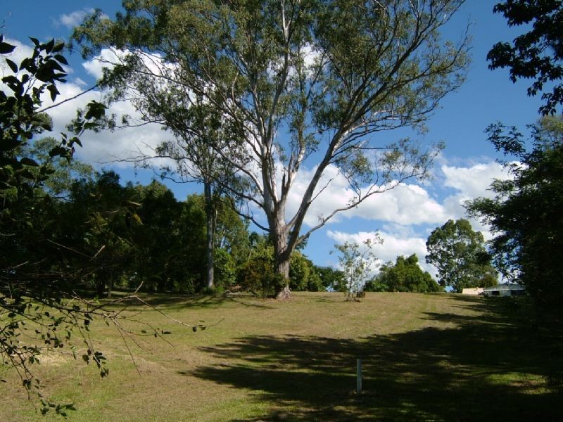 5 Eric Court, Mooloolah Valley QLD 4553