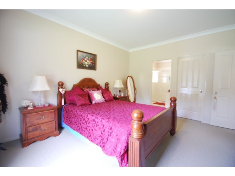 Glass House Mountains QLD 4518