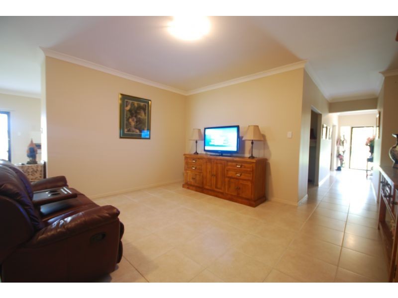 Glass House Mountains QLD 4518