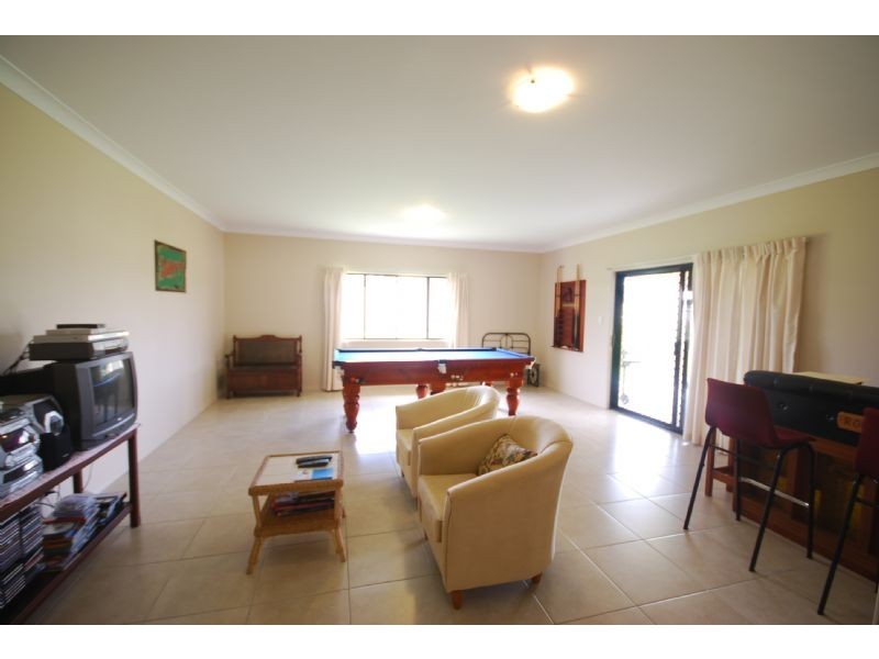 Glass House Mountains QLD 4518