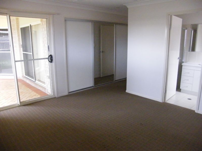 25 Usher Blvd, Beerwah QLD 4519