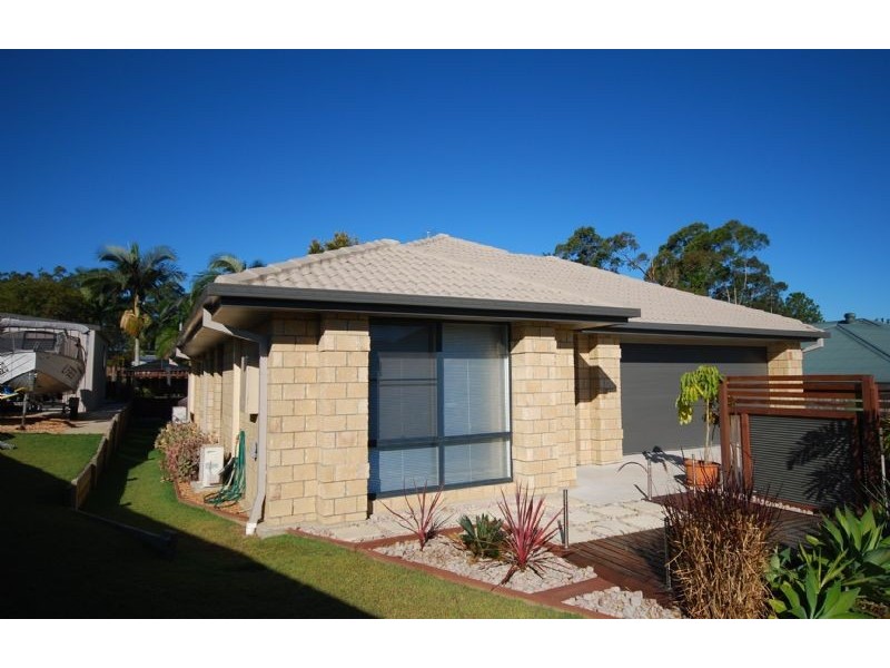 16 Coolamon Cres., Beerwah QLD 4519