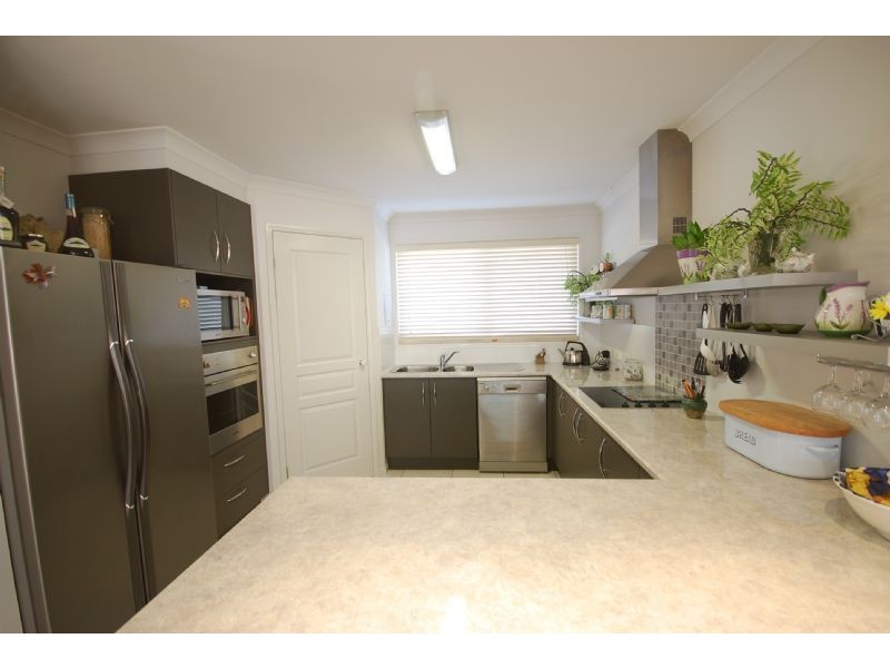 16 Coolamon Cres., Beerwah QLD 4519