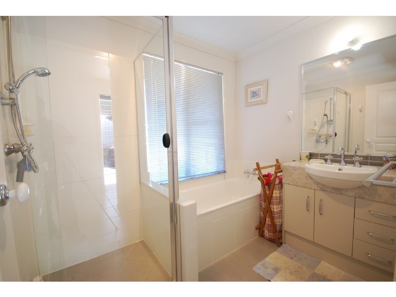 16 Coolamon Cres., Beerwah QLD 4519