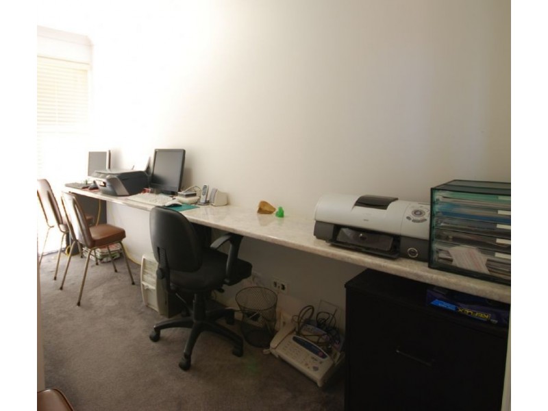 16 Coolamon Cres., Beerwah QLD 4519