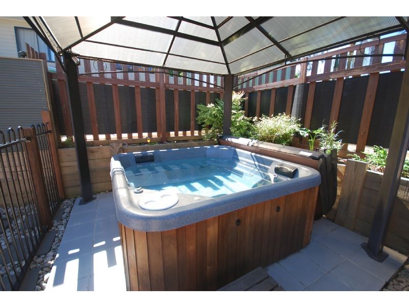 16 Coolamon Cres., Beerwah QLD 4519