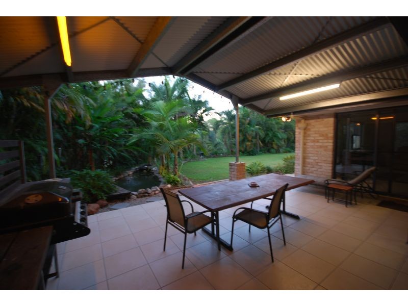 25 Whites, Landsborough QLD 4550