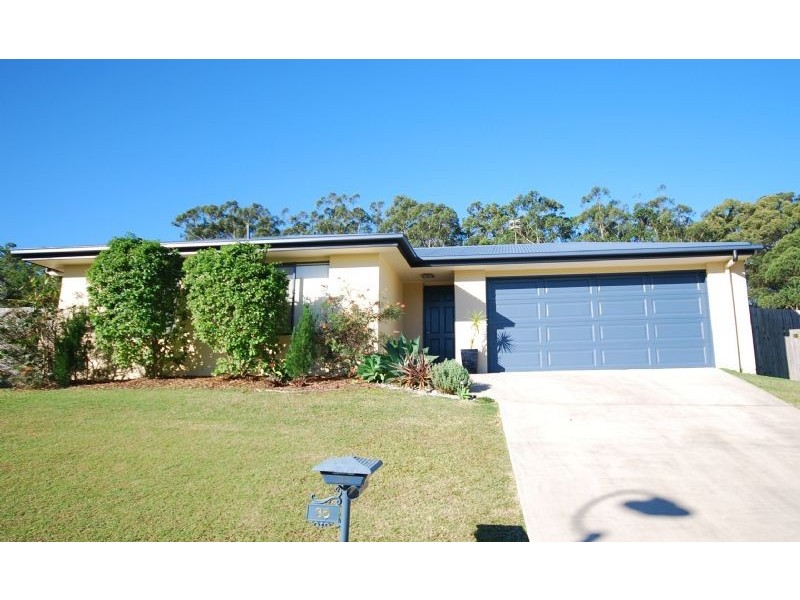 35 Tiverton Place, Landsborough QLD 4550