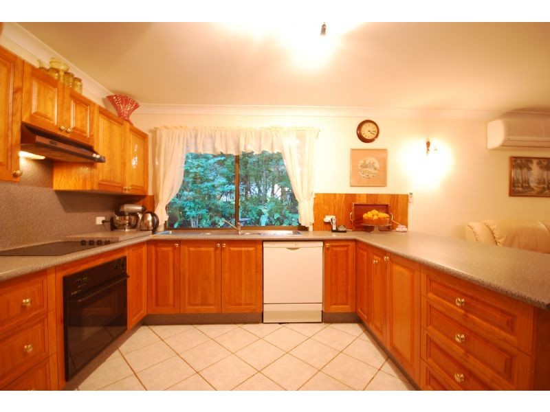 36 Myla road, Landsborough QLD 4550