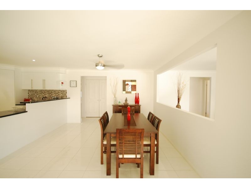 9 Santa Ana Court, Beerwah QLD 4519