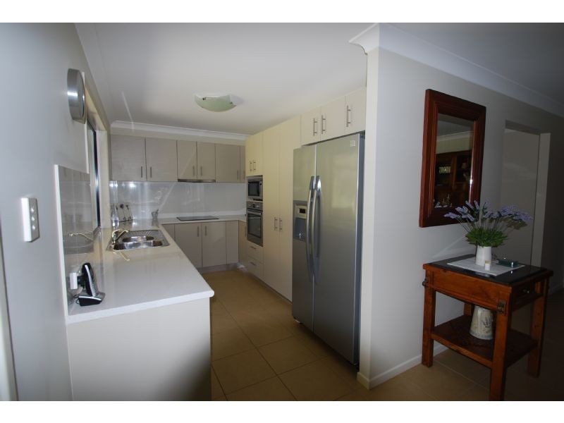 Glass House Mountains QLD 4518