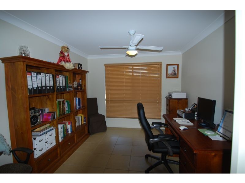 Glass House Mountains QLD 4518