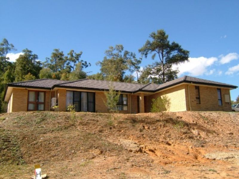 2 BLOOMFIELD, Beerwah QLD 4519