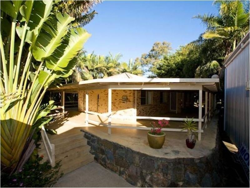 2 Jeffreys Road, Glass House Mountains QLD 4518