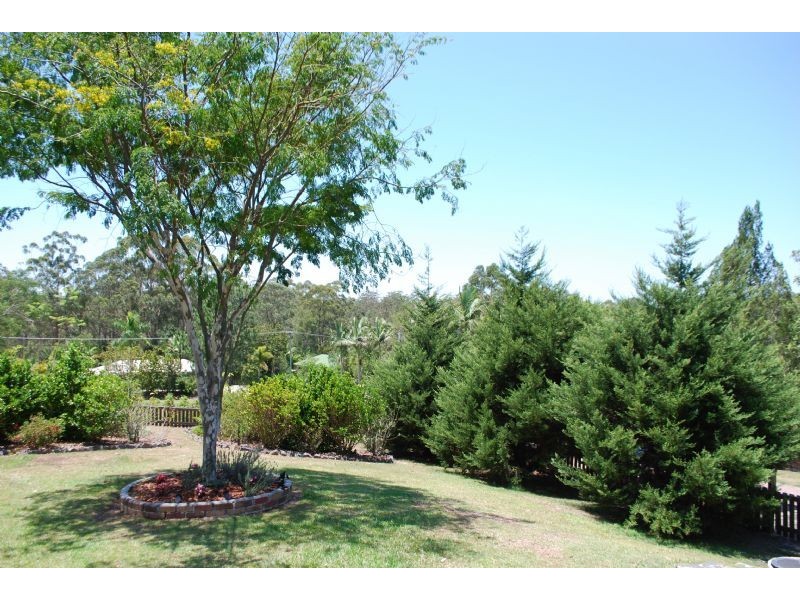 57 CALDERWOOD, Landsborough QLD 4550