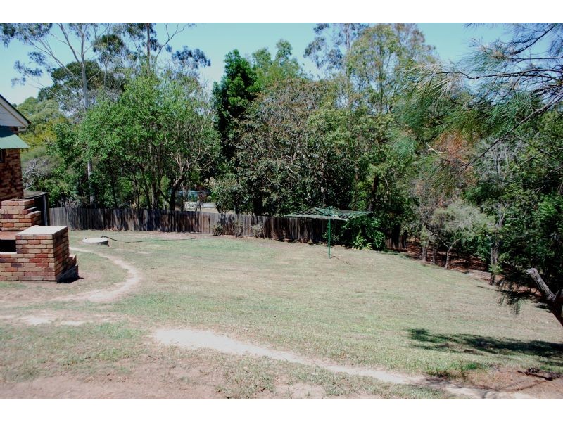 57 CALDERWOOD, Landsborough QLD 4550