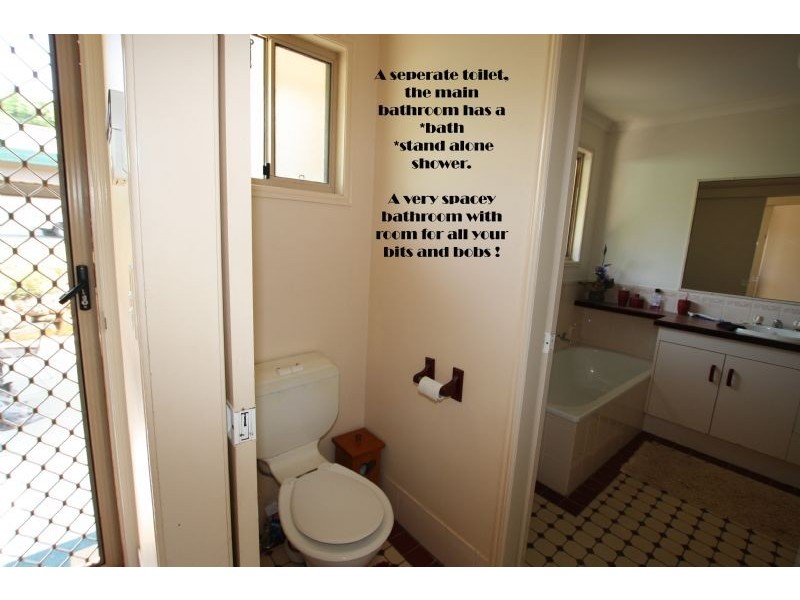 Glass House Mountains QLD 4518