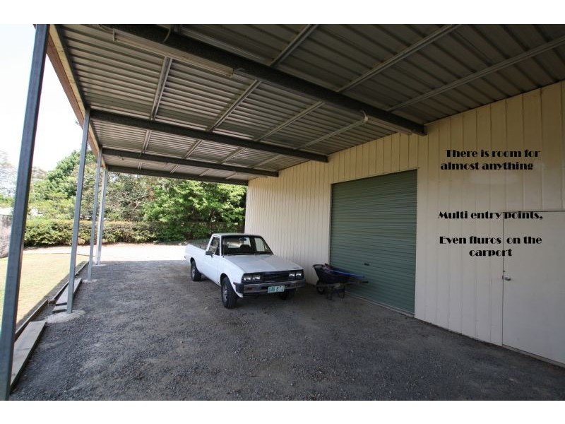 Glass House Mountains QLD 4518