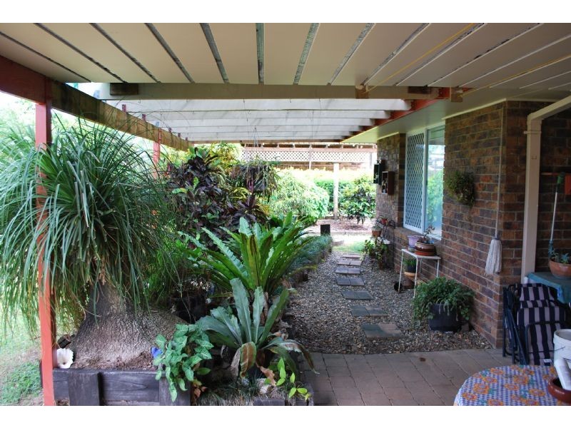 Glass House Mountains QLD 4518