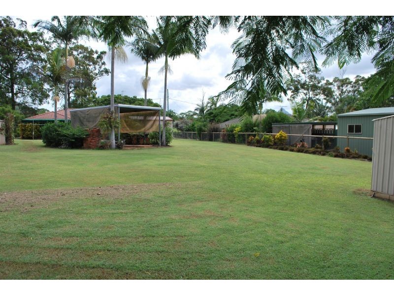 Glass House Mountains QLD 4518