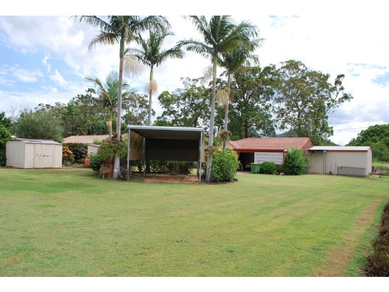 Glass House Mountains QLD 4518
