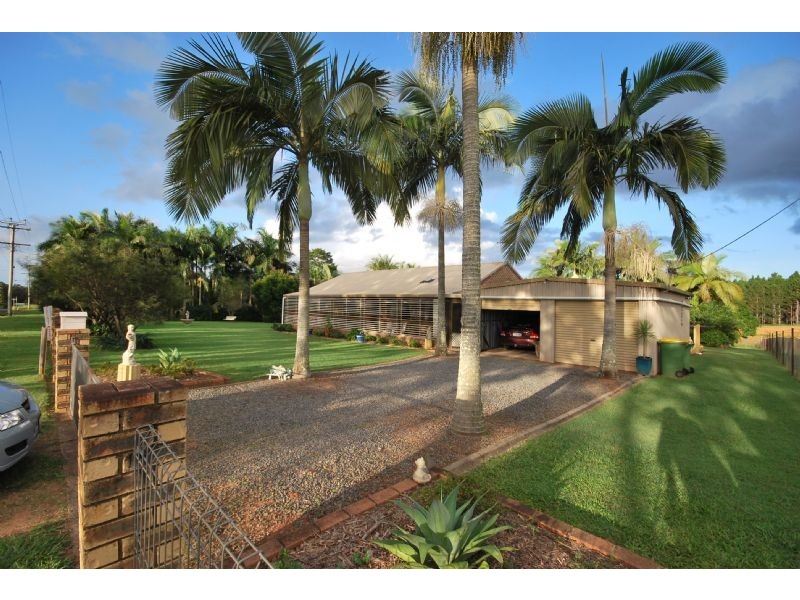 Glass House Mountains QLD 4518