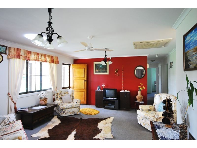 Glass House Mountains QLD 4518