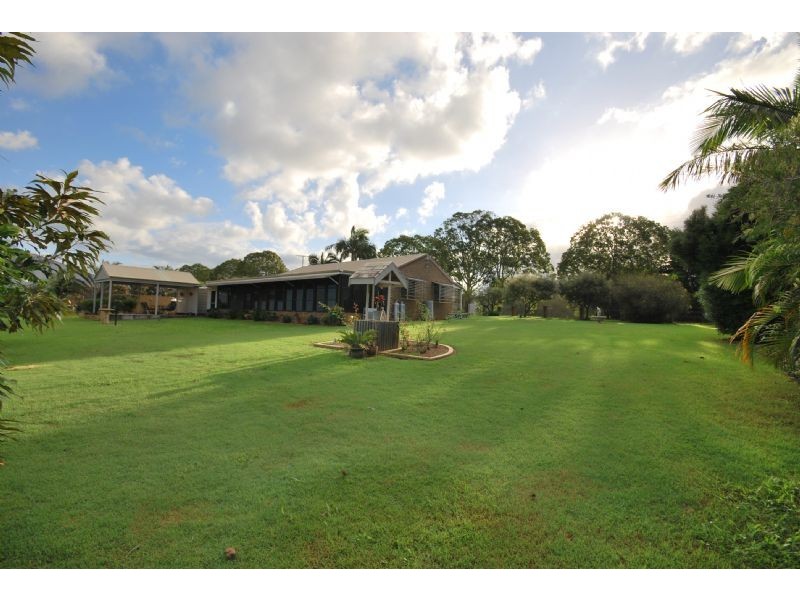 Glass House Mountains QLD 4518