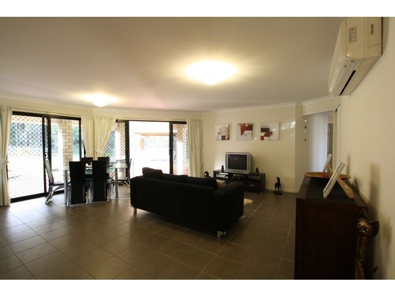 Glass House Mountains QLD 4518