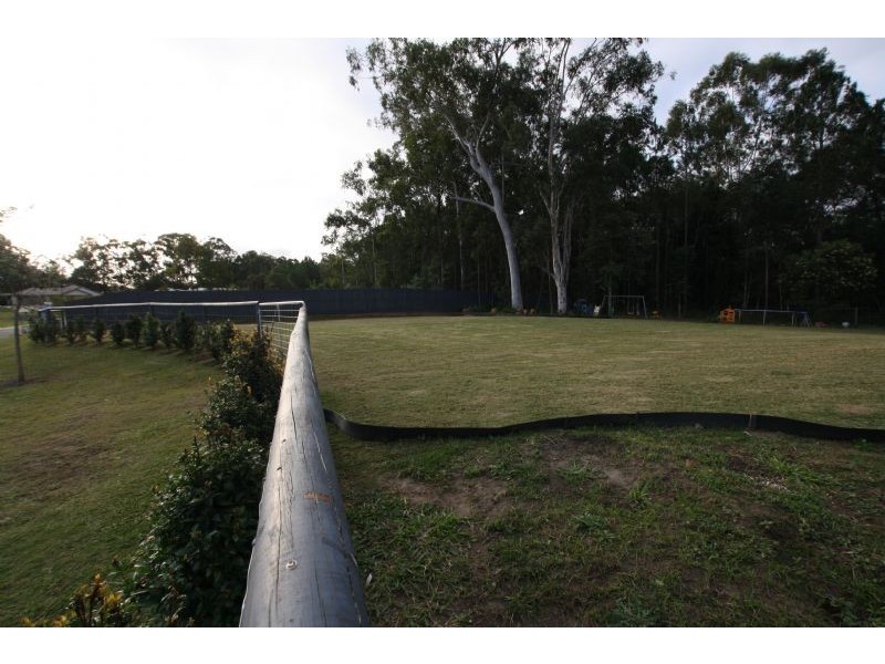 Glass House Mountains QLD 4518
