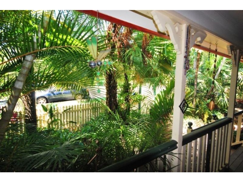 17 William, Landsborough QLD 4550