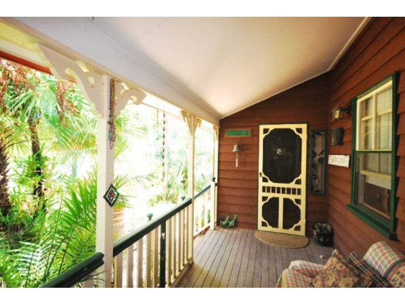 17 William, Landsborough QLD 4550