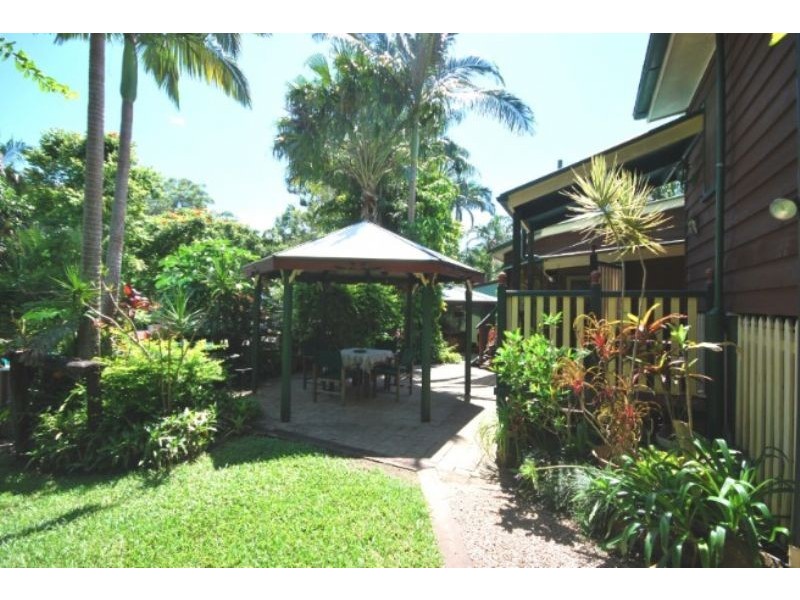 17 William, Landsborough QLD 4550